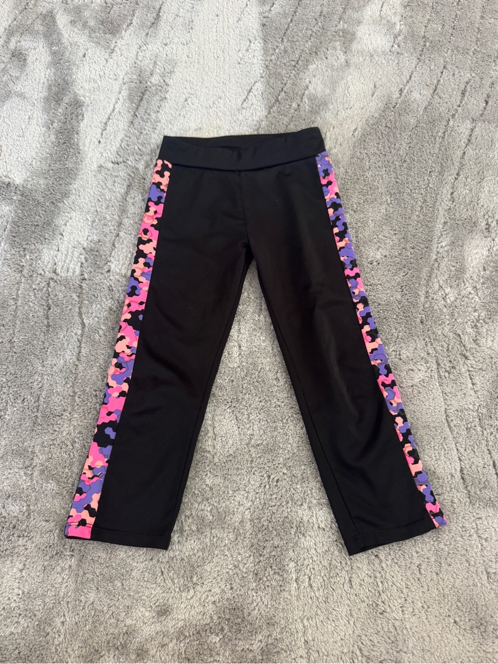Danskin Black Geo Print Leggings